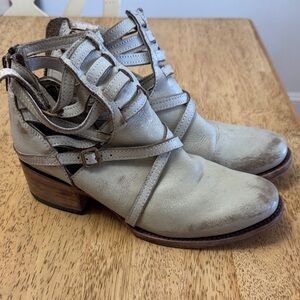 Freebird by Steven Stair Booties in Ice Leather size 8